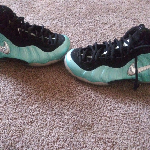 Island green foamposites - Picture 2 of 2